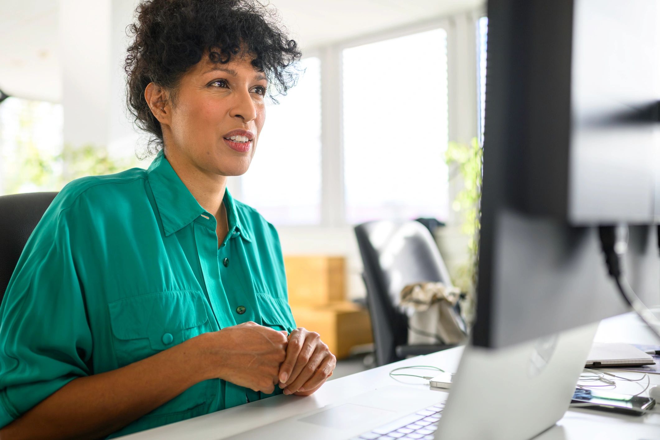 IT support professional ready to help with computer setup and recovery